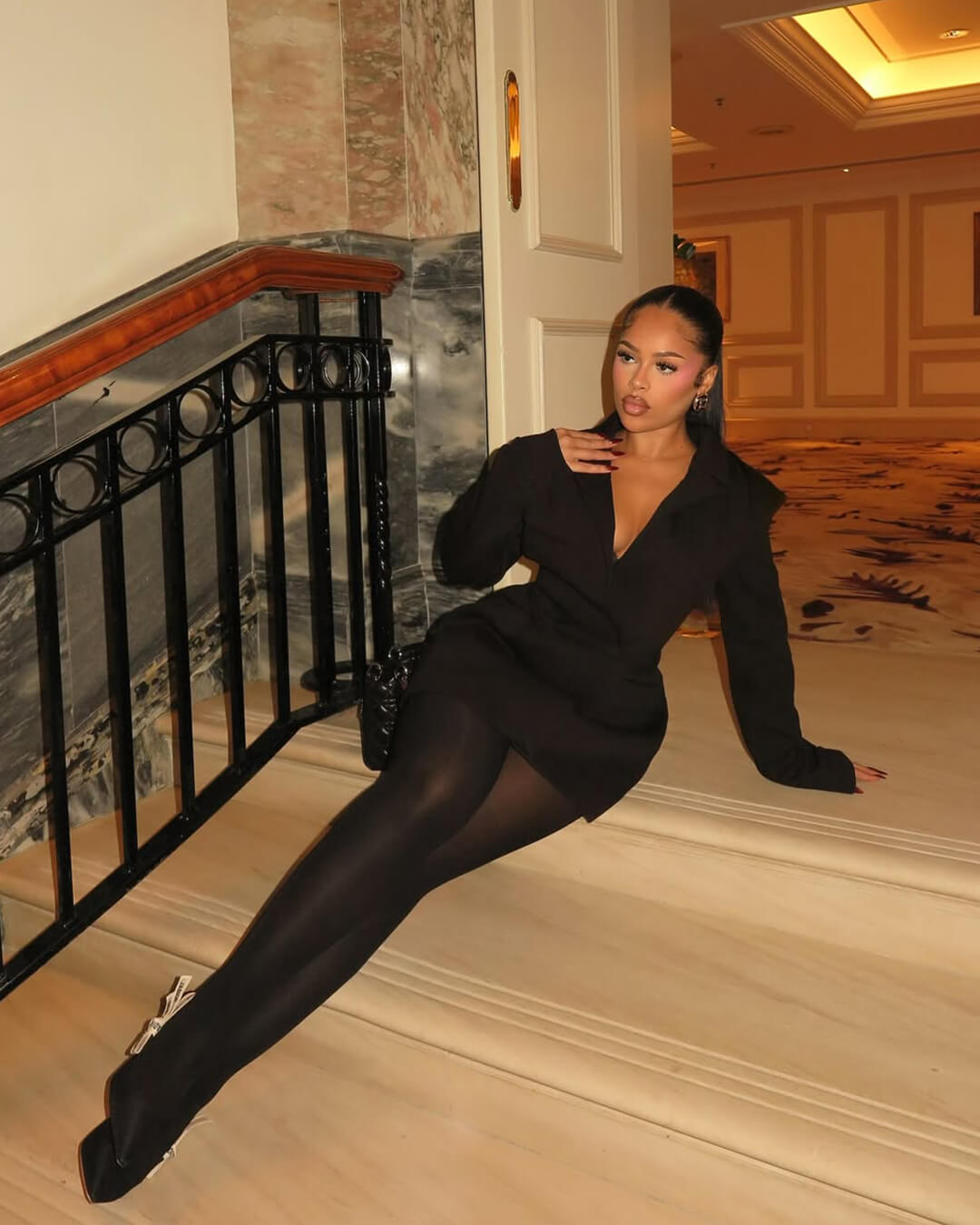 SOERA Estella Deep V - Neck Blazer Dress - Dresses - 3256810062760707-;OZ1765284569507699813 Black M