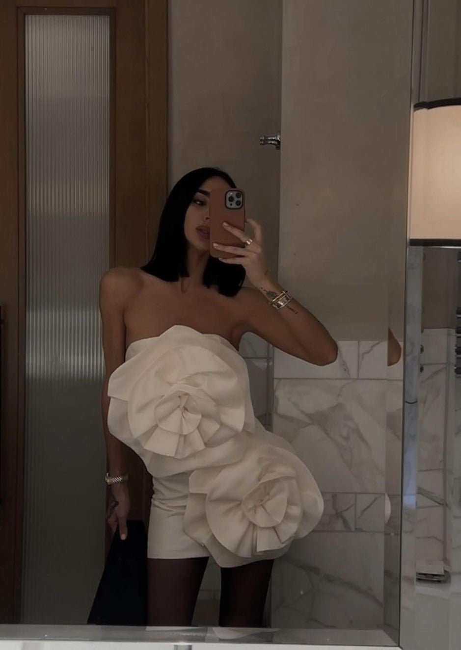 SOERA Feliz Strapless 3D Floral Mini Dress - Dresses - White XL