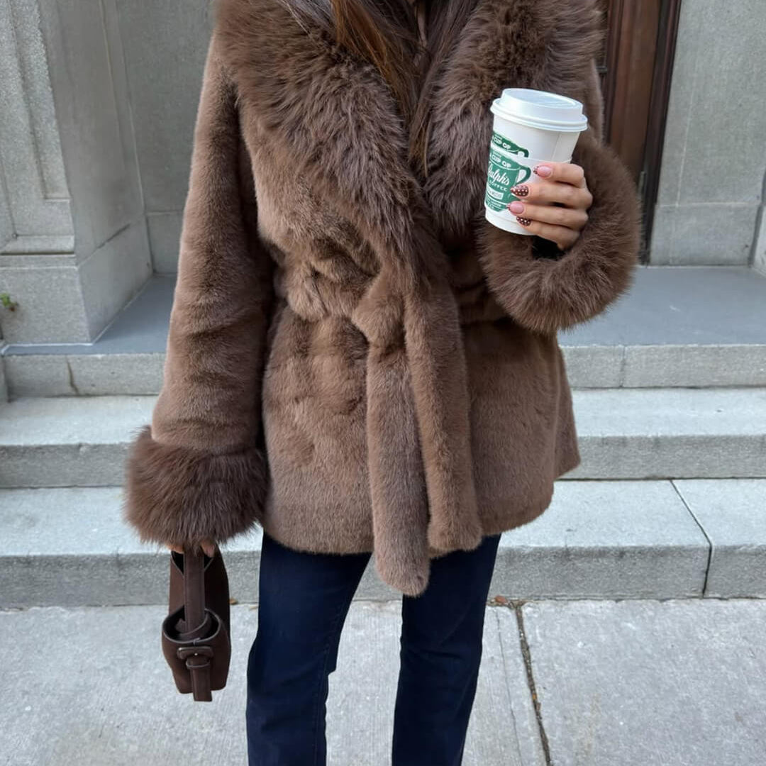 Manteau Jessa à bordure en fausse fourrure