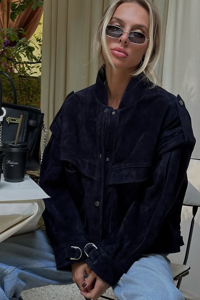 Alatni veste en suède épaules larges