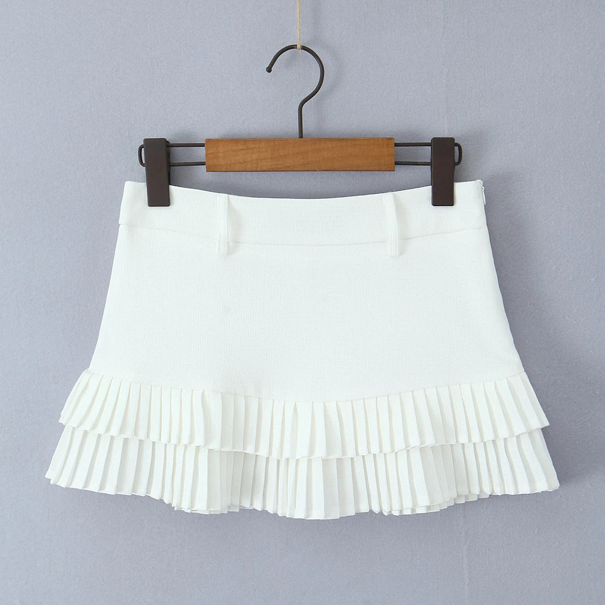 Bella Low-Waist Pleated Mini Skirt
