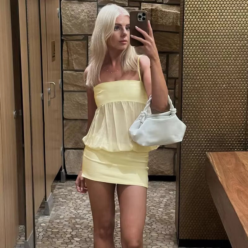 Robe mini moulante Celeste épaules dénudées en mesh