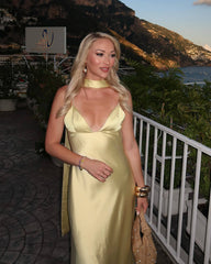 Robe longue Bianca en satin avec écharpe