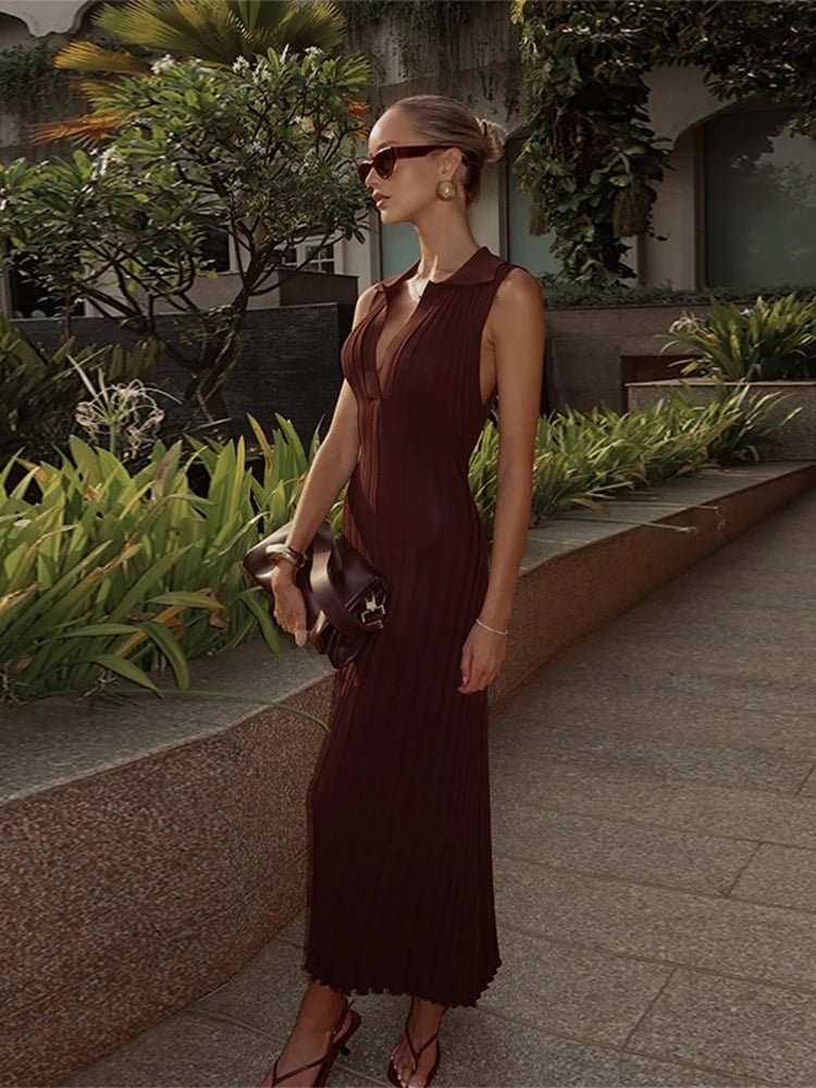 SOERA Lise Sleeveless Knitted Pleated Maxi Dress - Dress -  Brown XS
