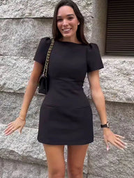 Robe courte à manches bouffantes Darcy