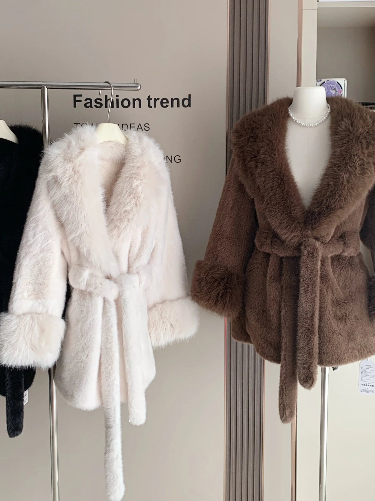 SOERA Jessa Faux Fur Trim Coat - Jackets -  Brown M