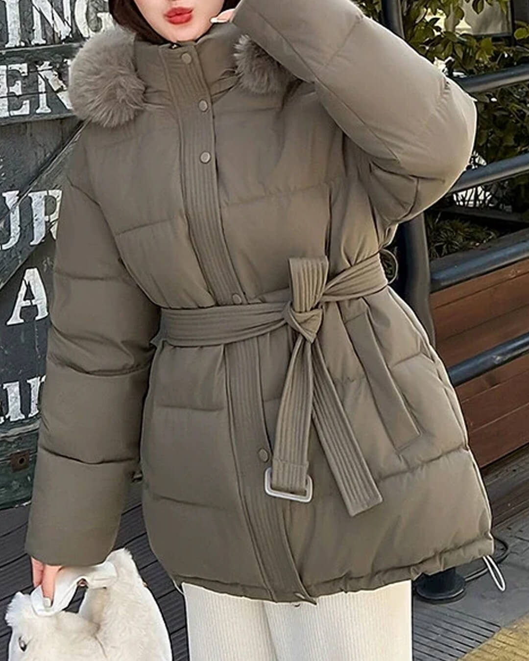 Manteau à col en fausse fourrure Myrtle