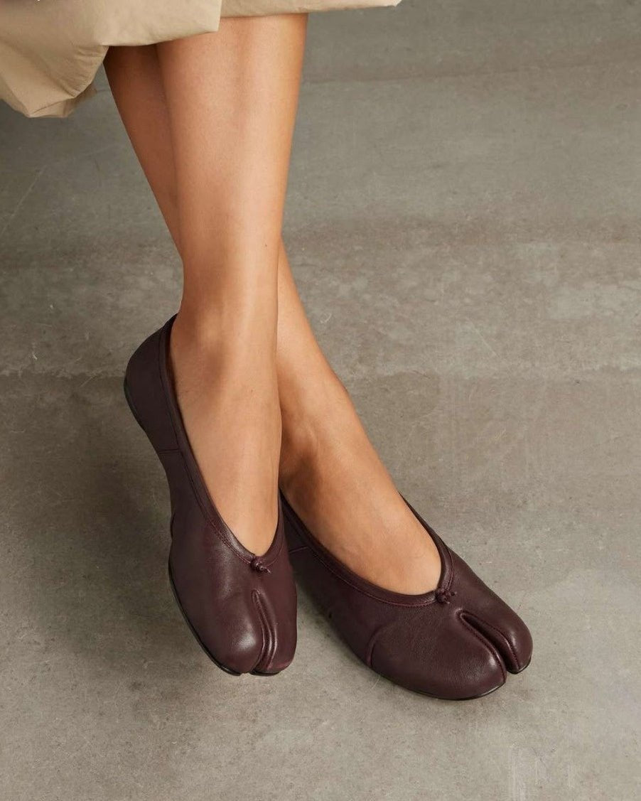 Mules à bout fendu en cuir végan Bianca
