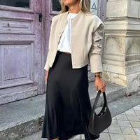 Jupe midi satin noire taille haute Anaïs